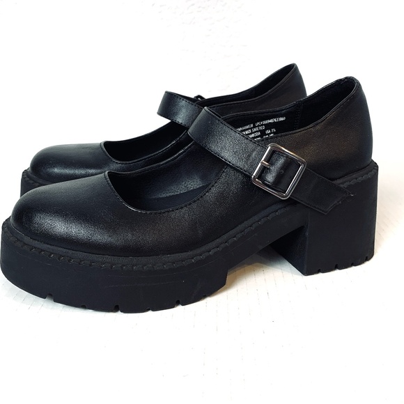 Madden NYC Black Mary Jane Shoe Size 7.5 Platform Chunky Whimsygoth Witchy - Picture 1 of 11